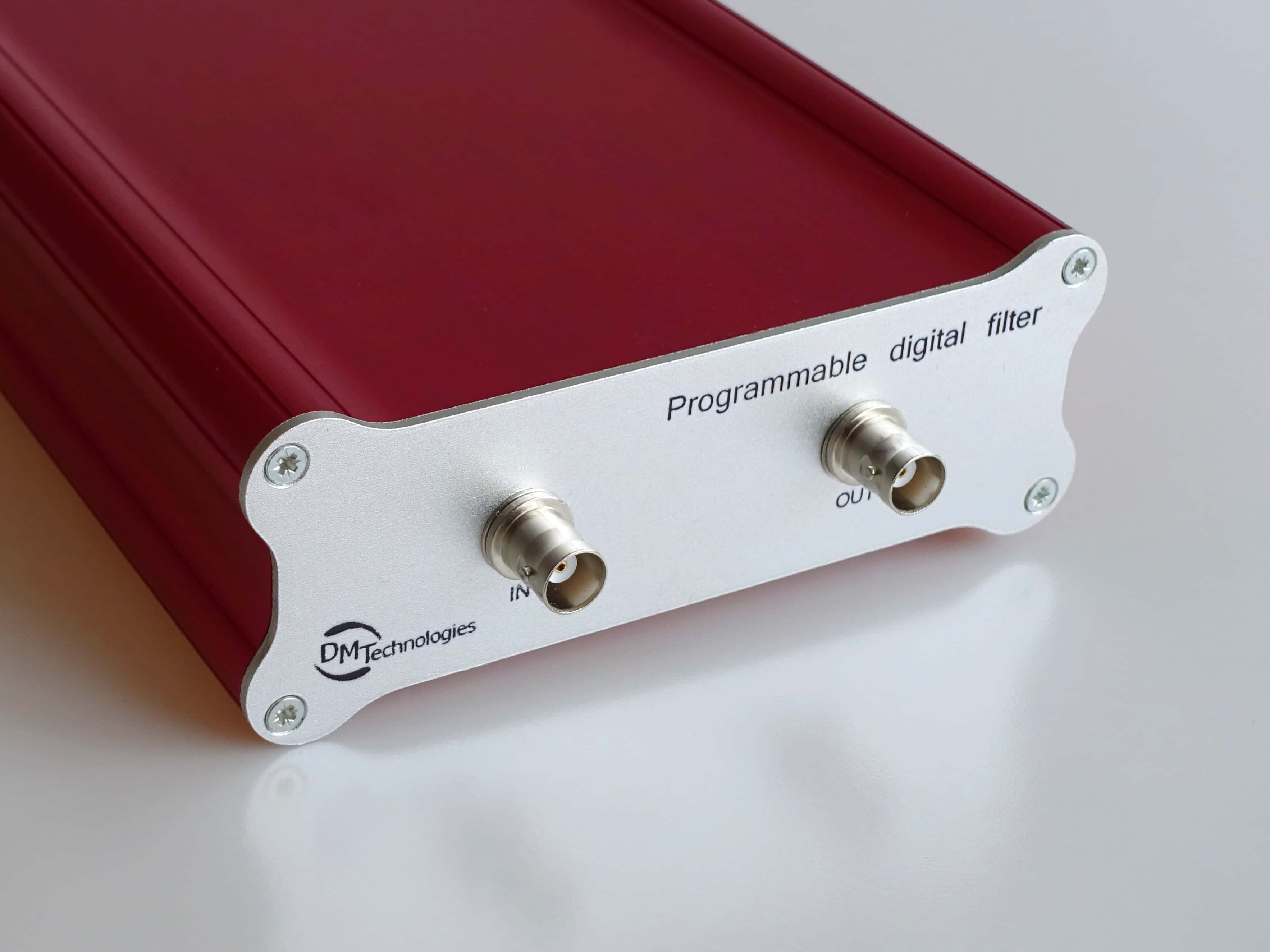 Programmable digital filter with up to 62.5 MHz bandwidth
